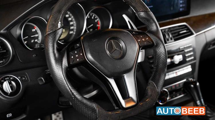 Mercedes Benz C180 2012