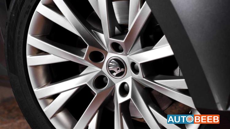 Skoda Superb 2023