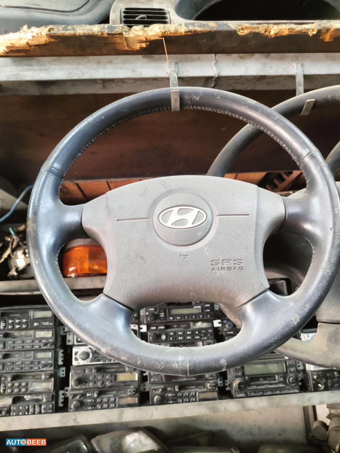 Cabin  Steering Wheel Hyundai Avante
