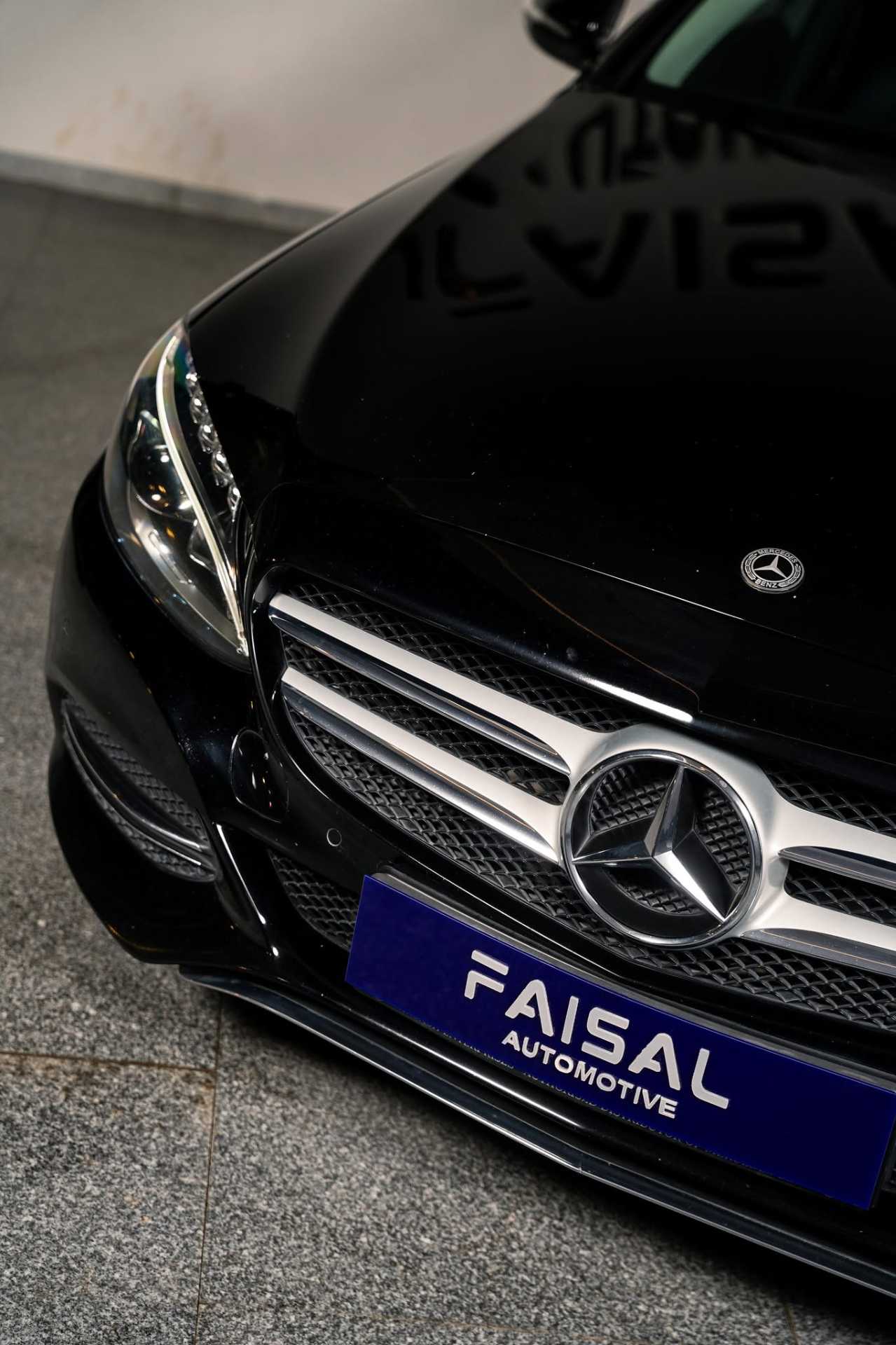 Mercedes Benz C180 2015