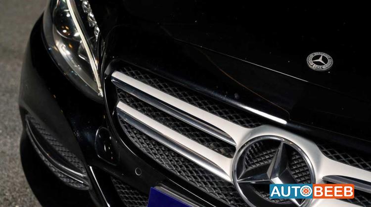 Mercedes Benz C180 2015