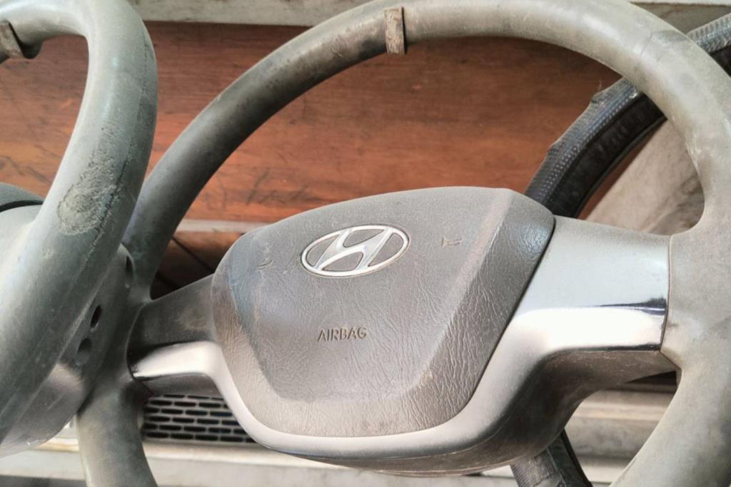 Cabin  Steering Wheel Hyundai Porter