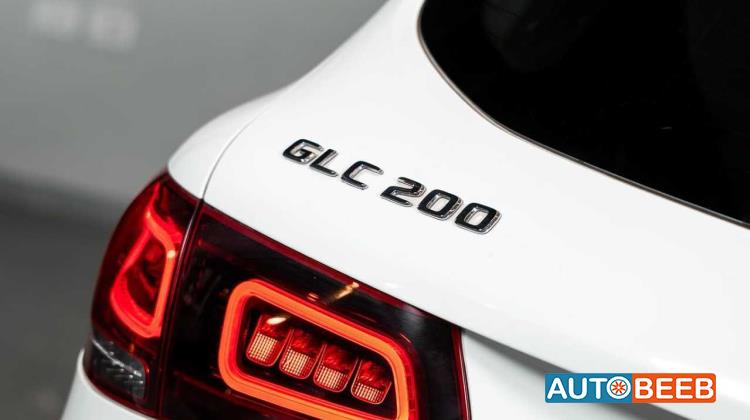 Mercedes Benz GLC200 2021