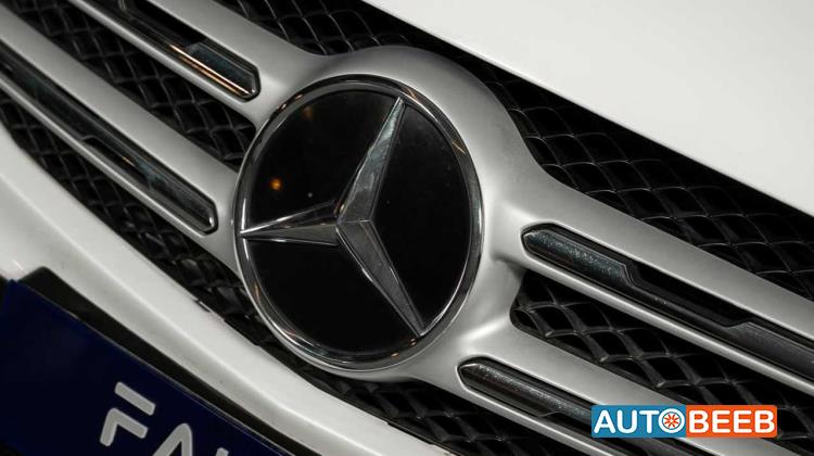 Mercedes Benz GLC200 2021