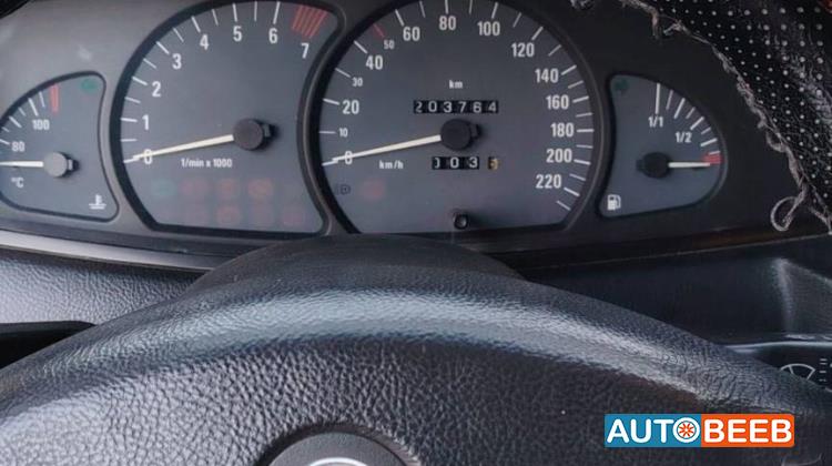 Opel Omega 2003