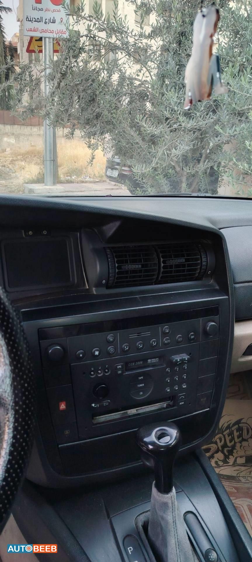 Opel Omega 2003