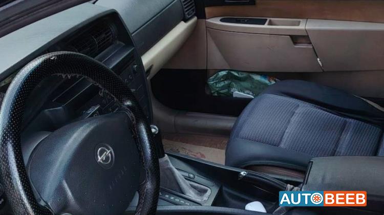 Opel Omega 2003