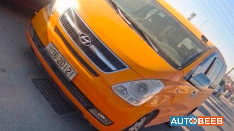 Minibus Hyundai 2012