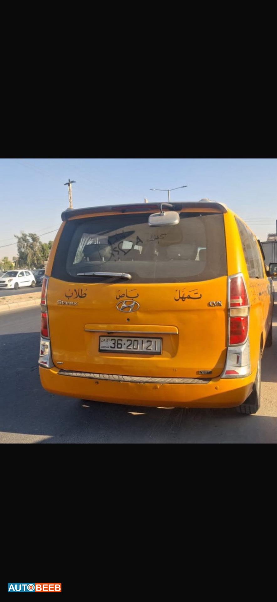Minibus Hyundai 2012