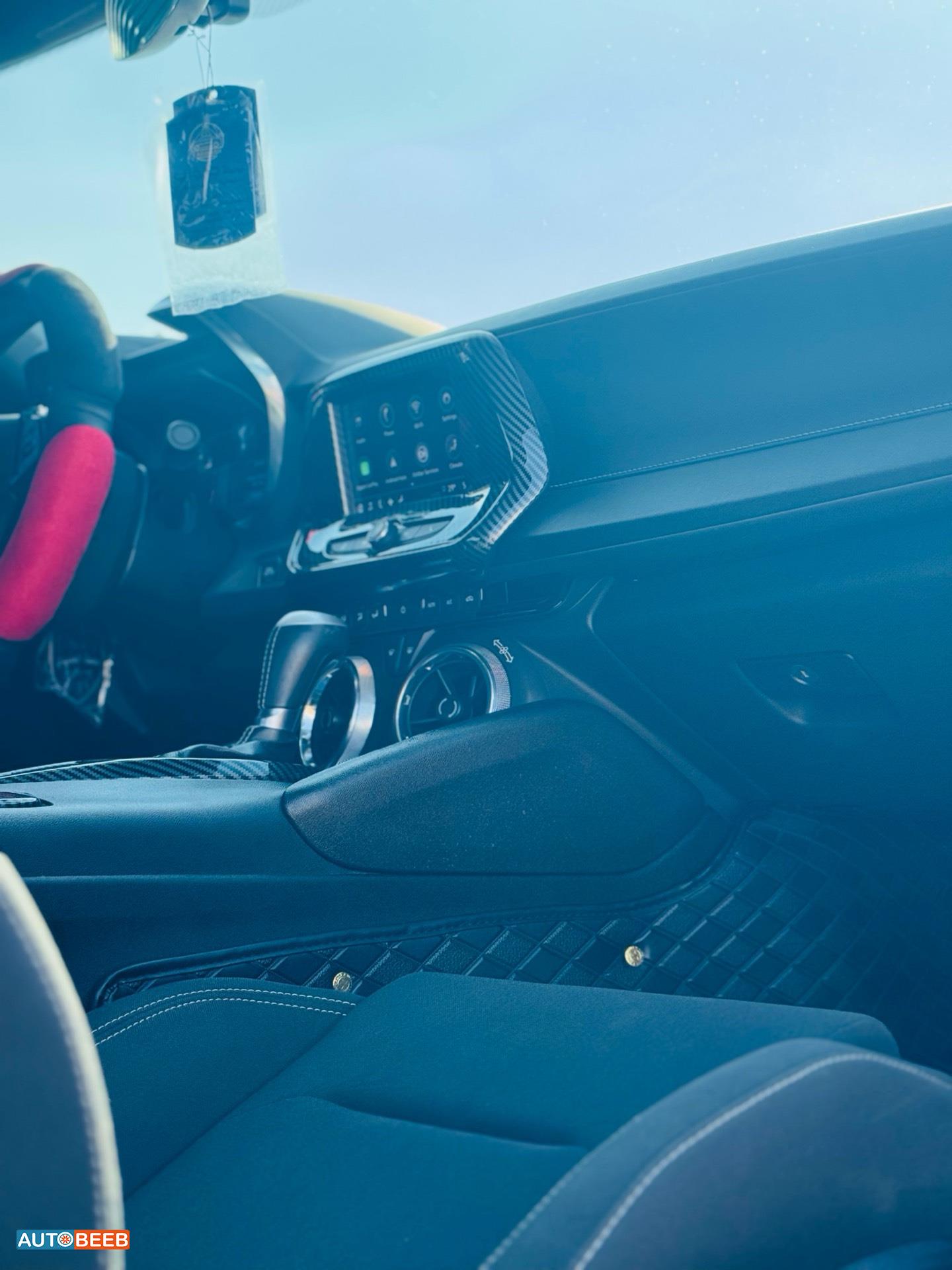 Chevrolet Camaro 2023