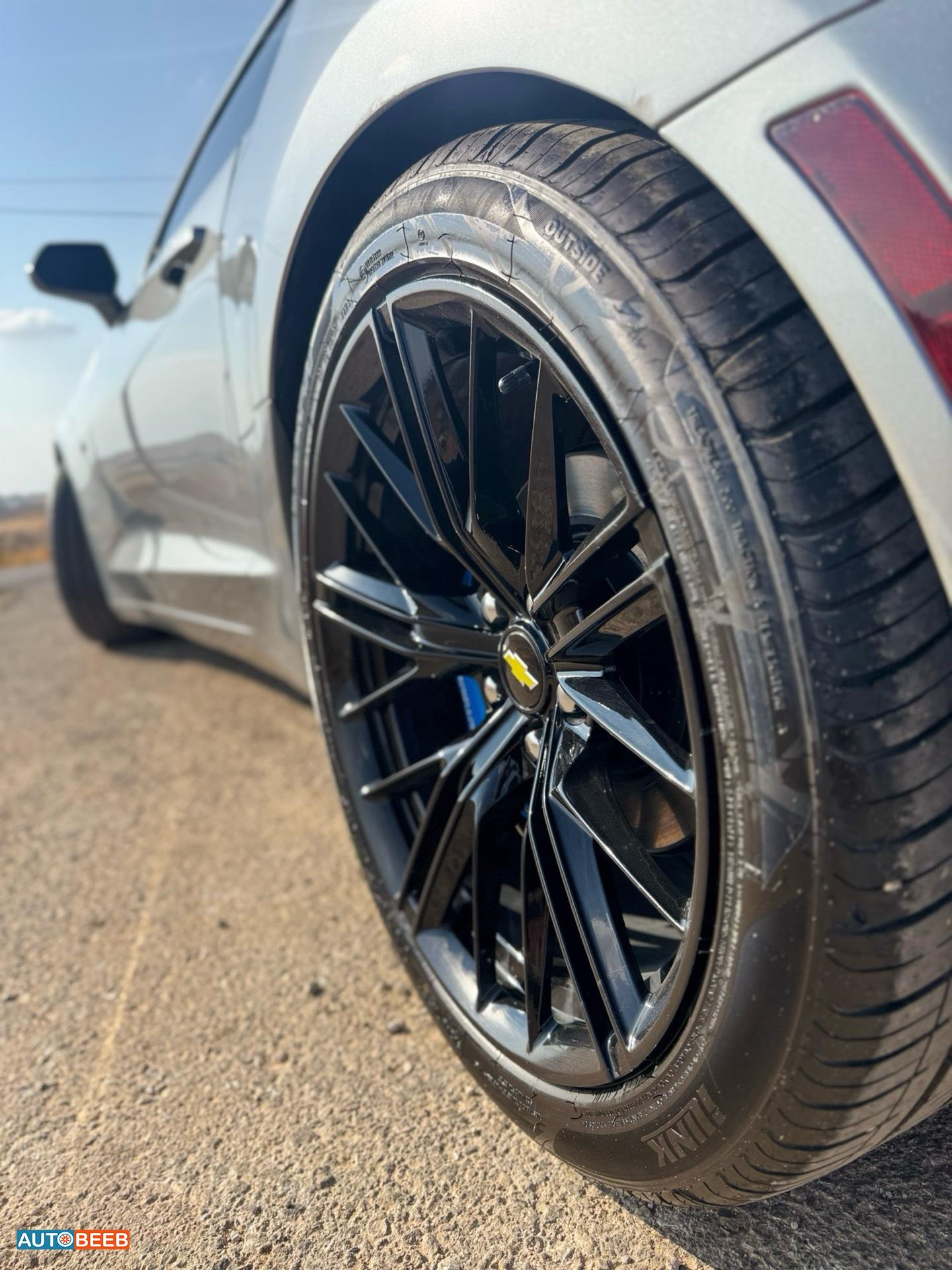 Chevrolet Camaro 2023