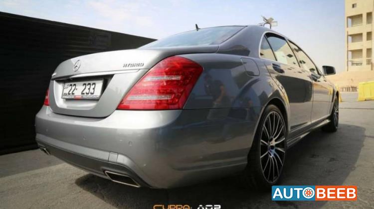 Mercedes Benz S400 2010