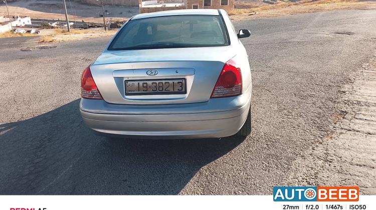 Hyundai Elantra 2005