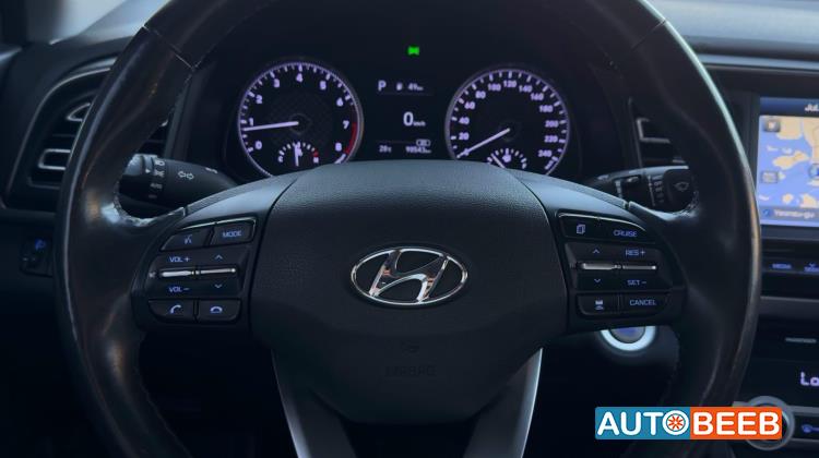 Hyundai Avante 2020