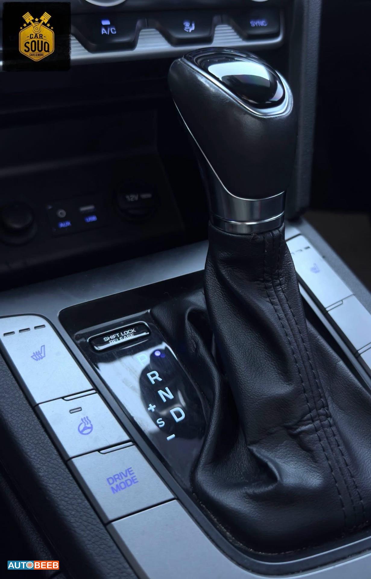 Hyundai Avante 2020