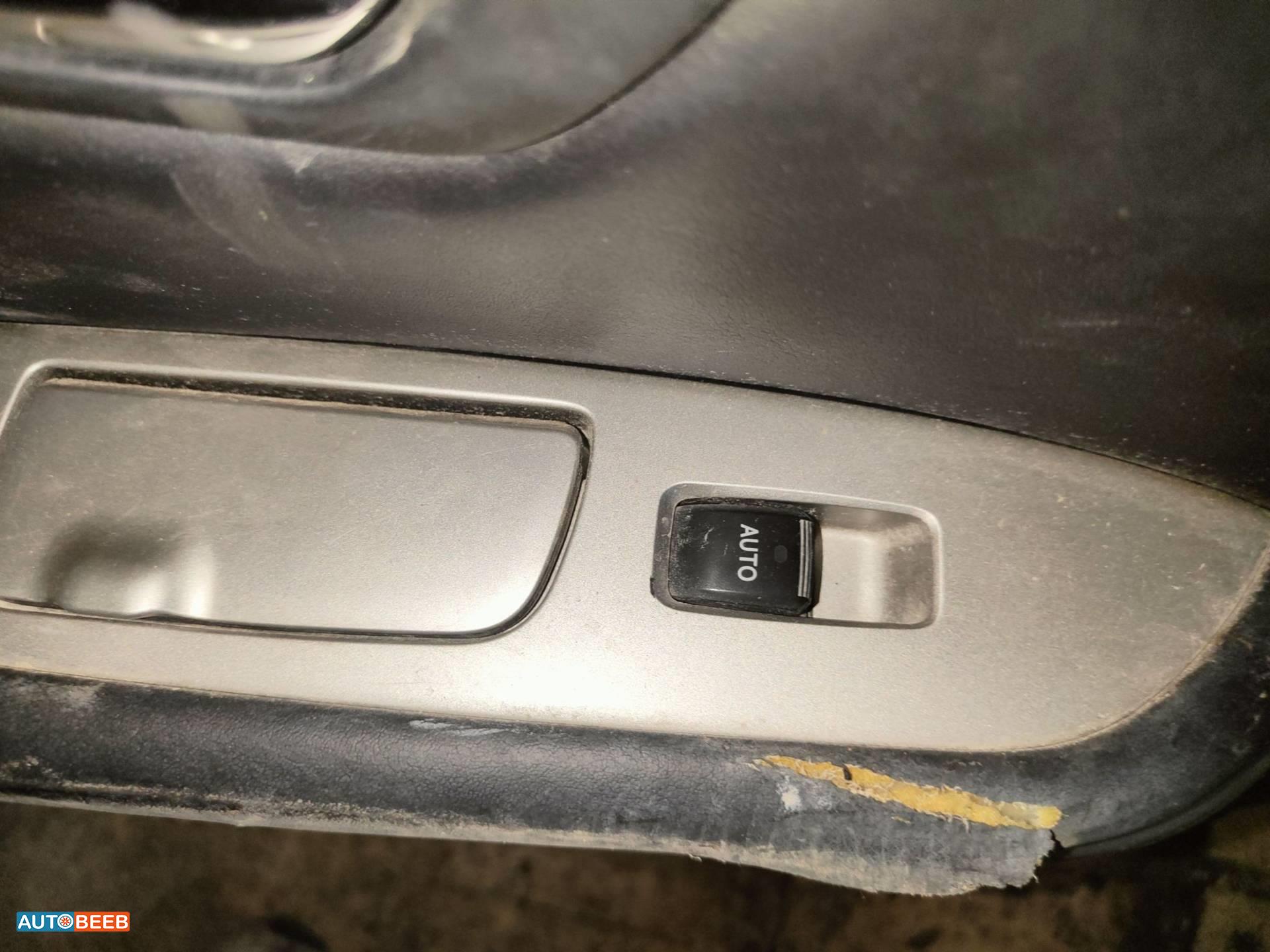 Cabin  Control buttons Lexus RX400