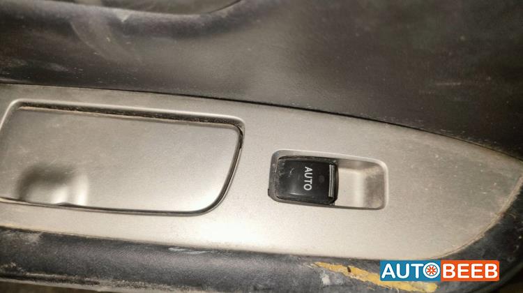 Cabin  Control buttons Lexus RX400