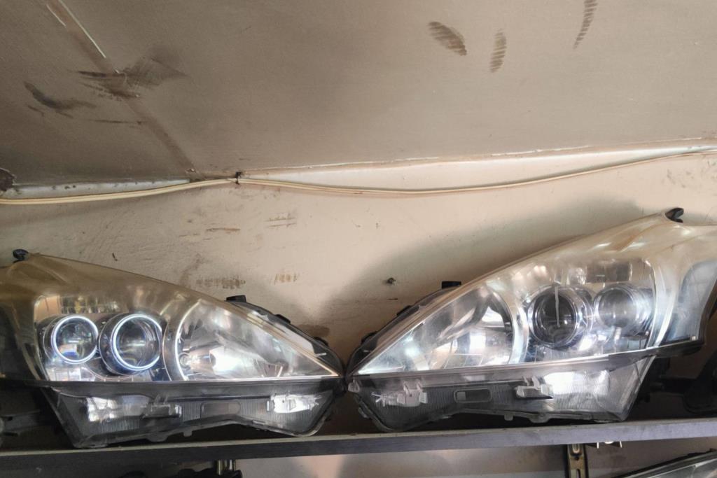 Lights Front light Toyota Prius