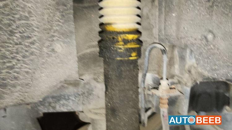  Shock Absorber Lexus CT200