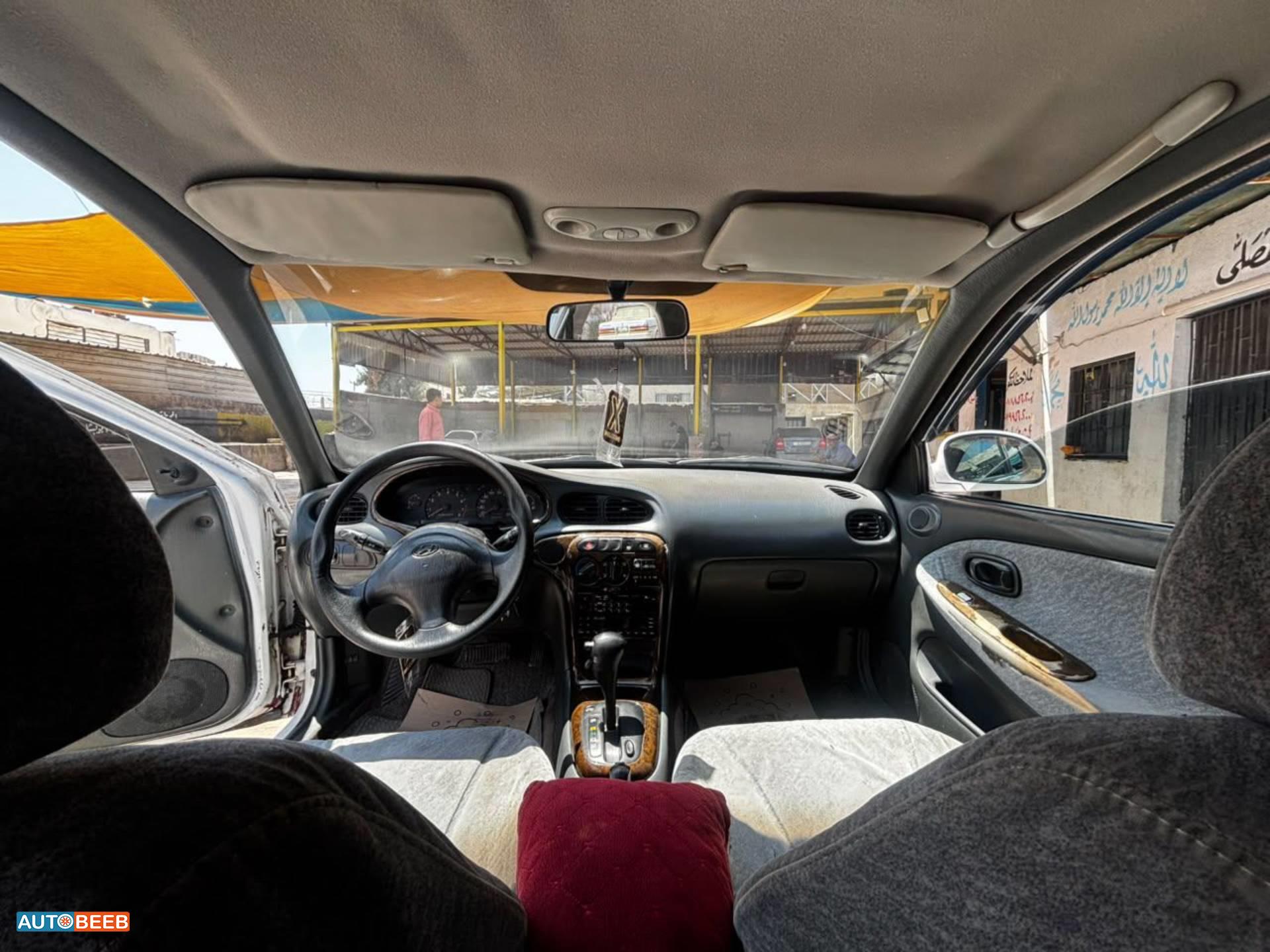 Hyundai Avante 1996