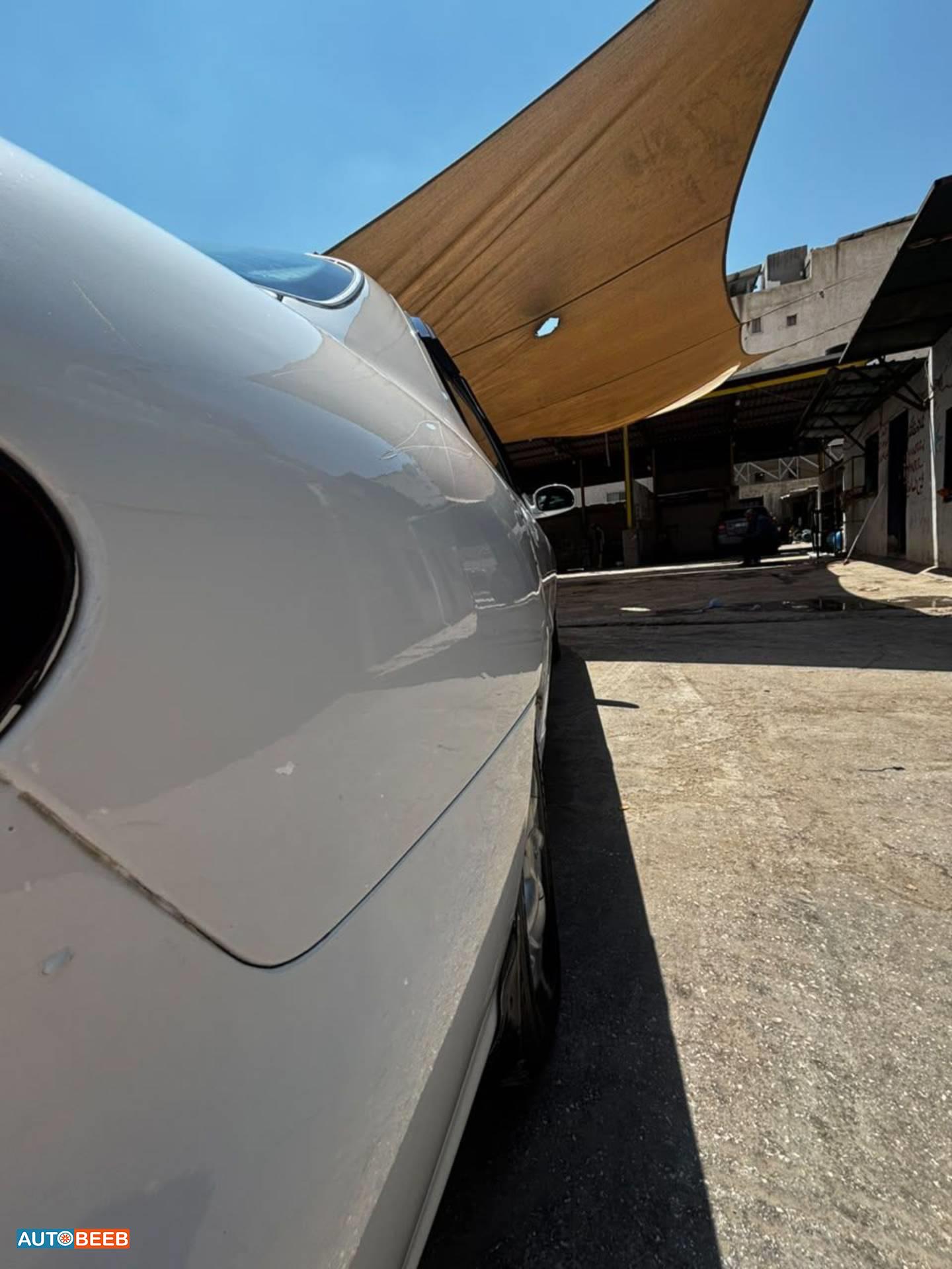 Hyundai Avante 1996