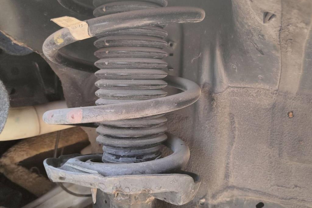  Shock Absorber Hyundai Sonata