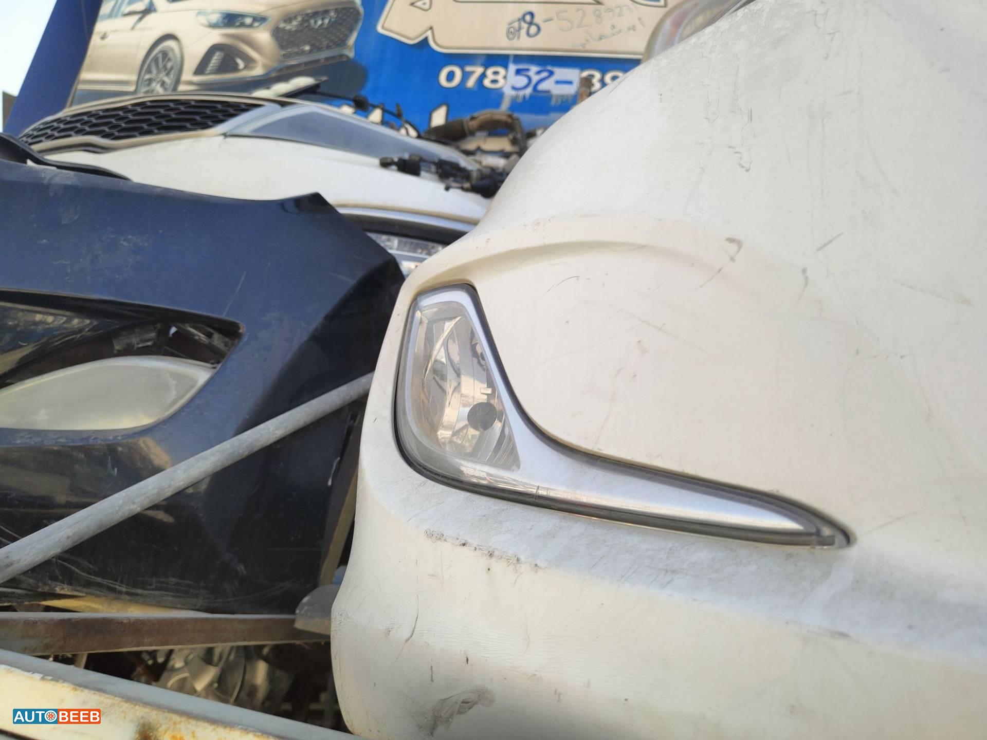 Lights Spotlight Hyundai Accent