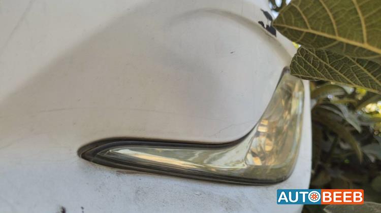 Lights Spotlight Hyundai Accent