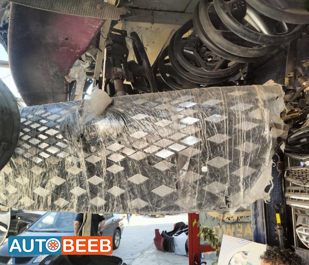 Body  Grilles Hyundai Azera