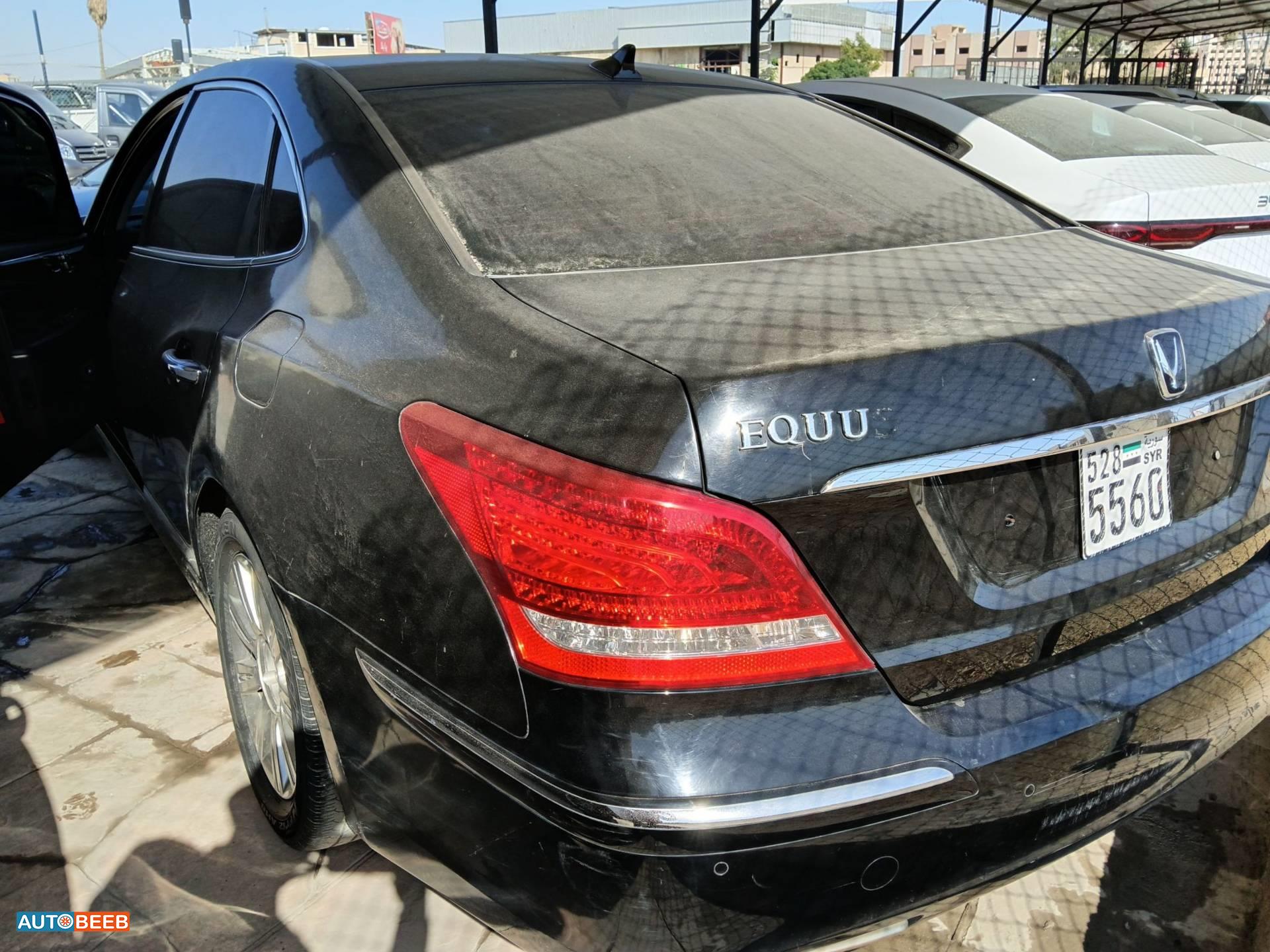 Hyundai  2011