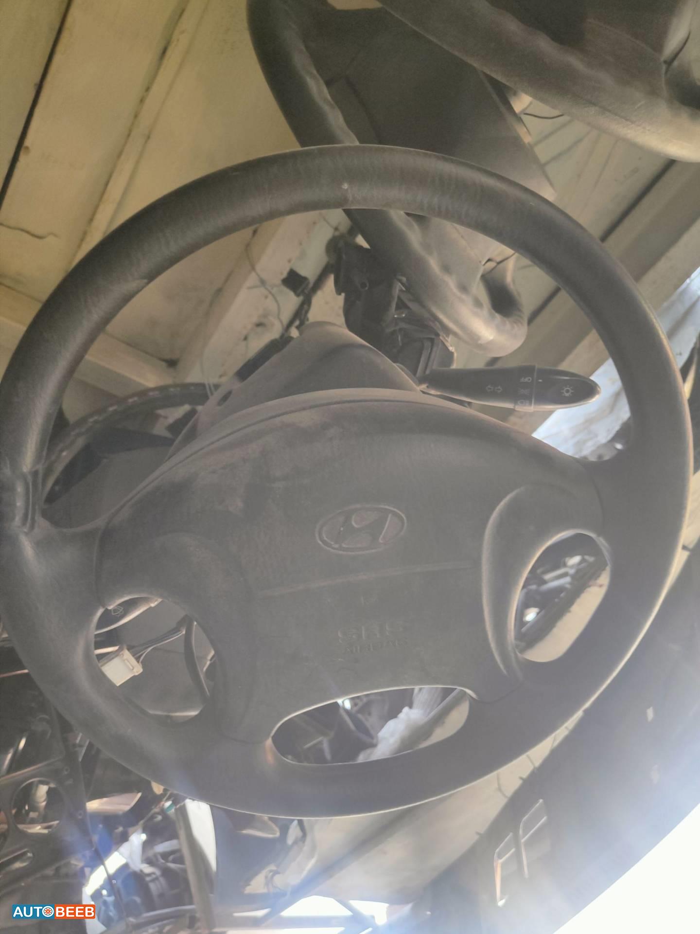 Cabin  Steering Wheel Hyundai Avante