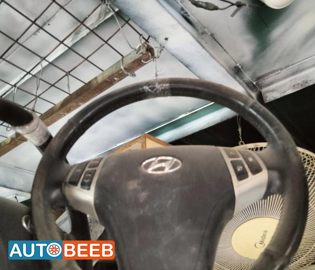 Cabin  Steering Wheel Hyundai Avante