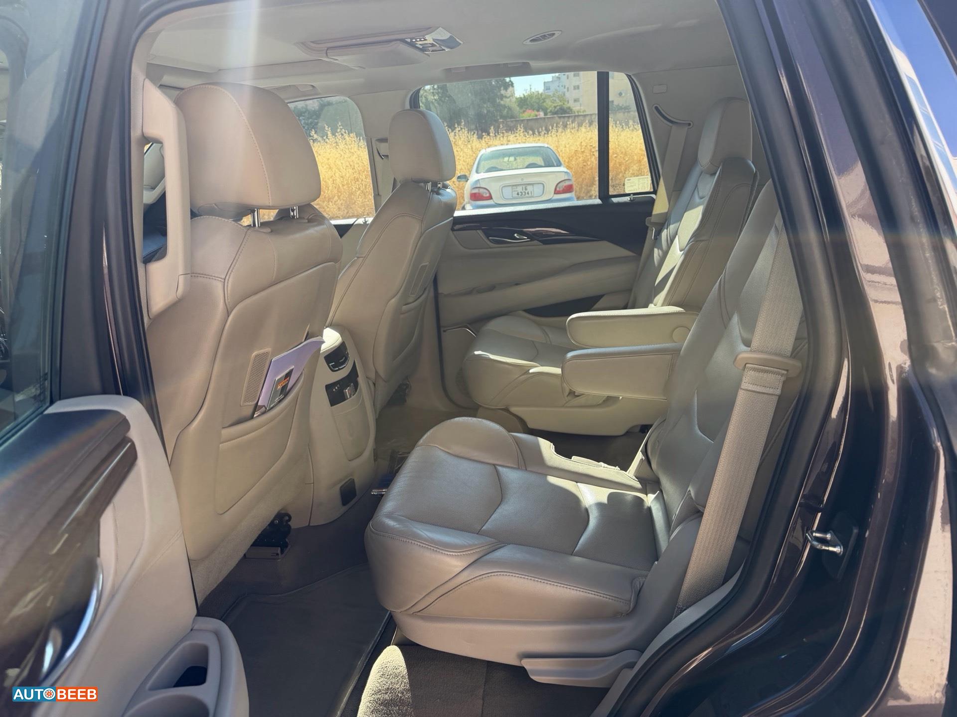 Cadillac Escalade 2015