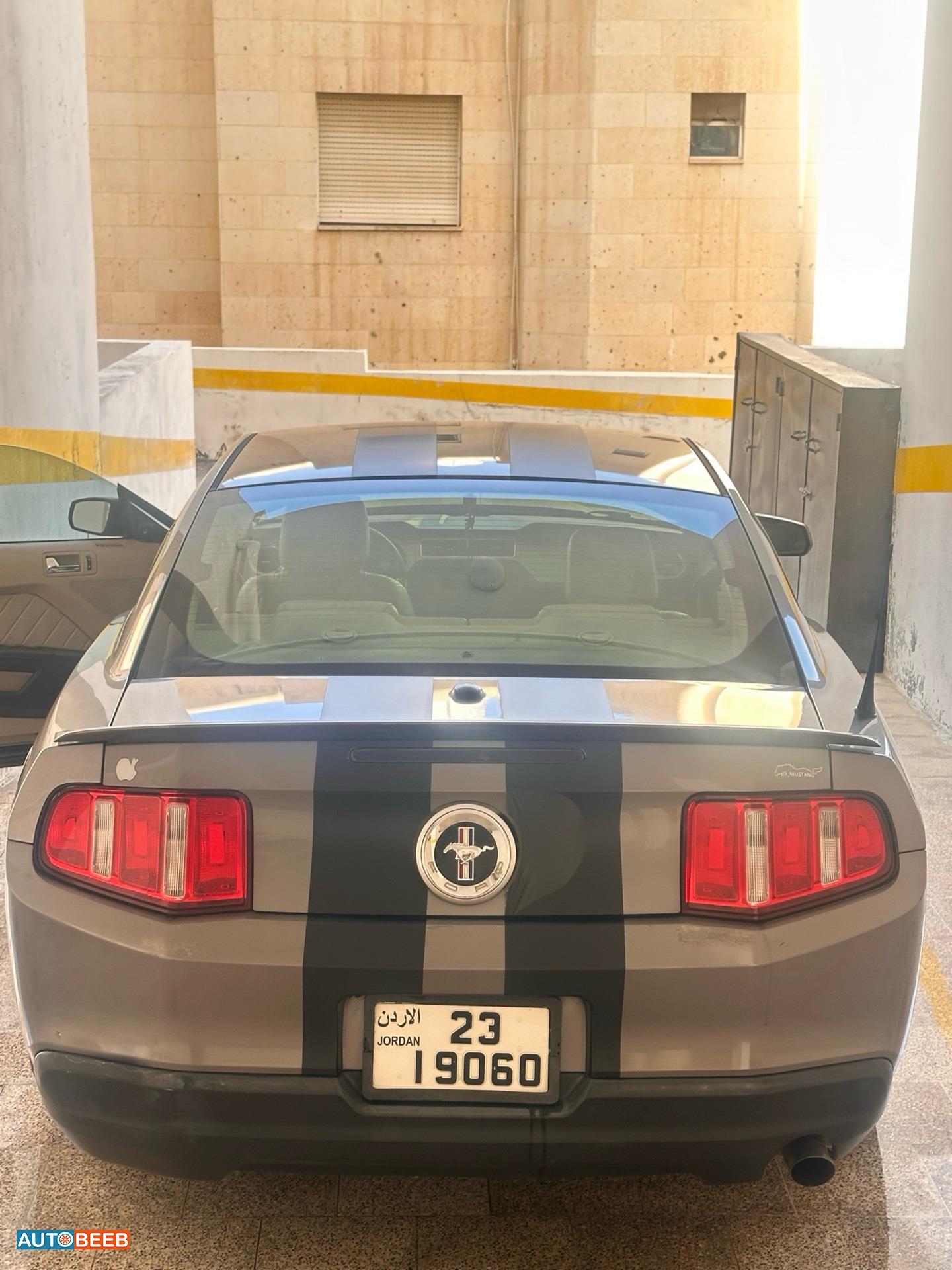 فورد موستانج 2010