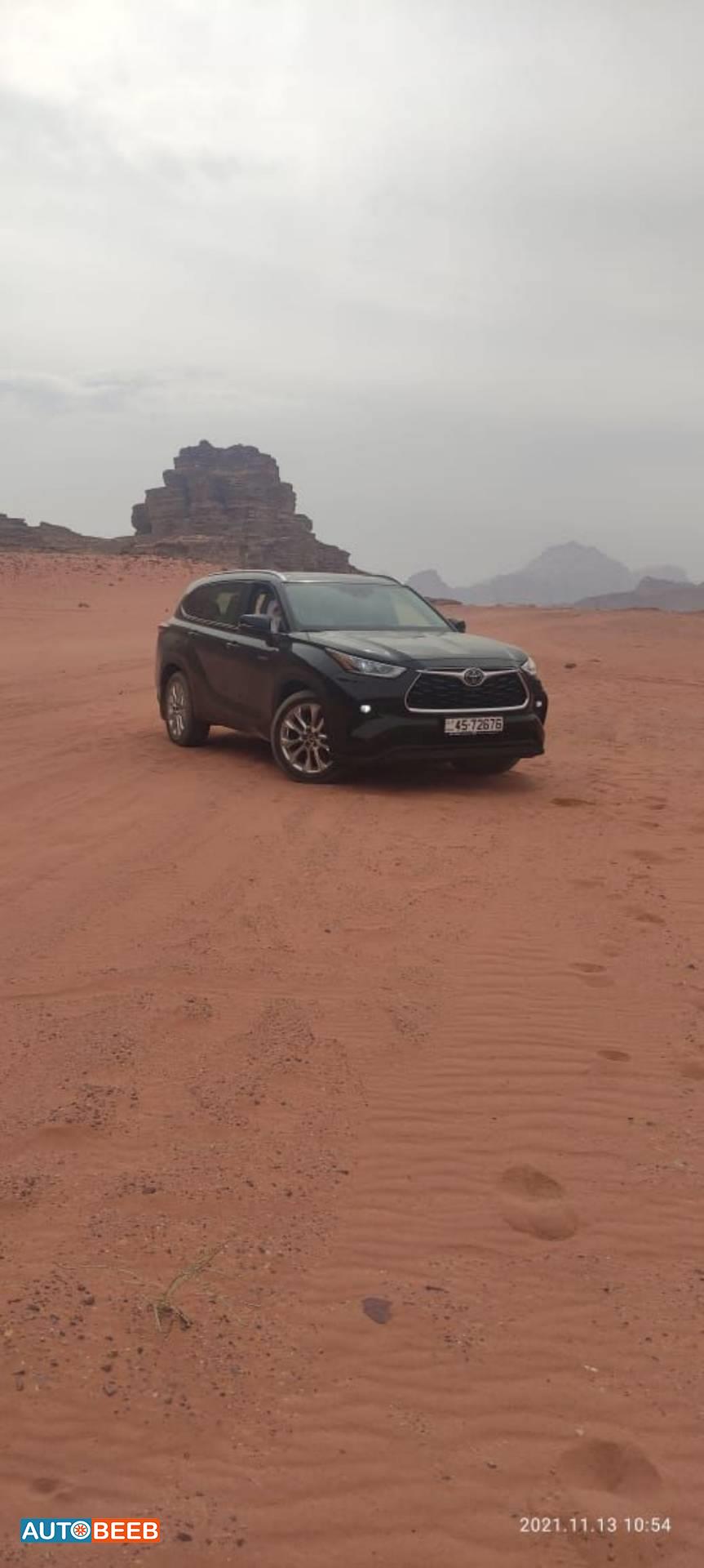 Toyota Highlander 2020