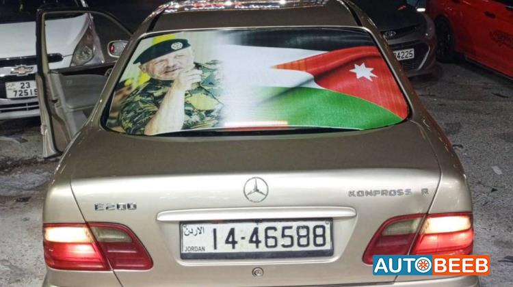 مرسيدس بنز E200 2001