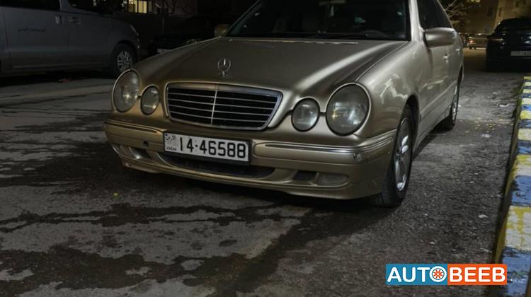 مرسيدس بنز E200 2001