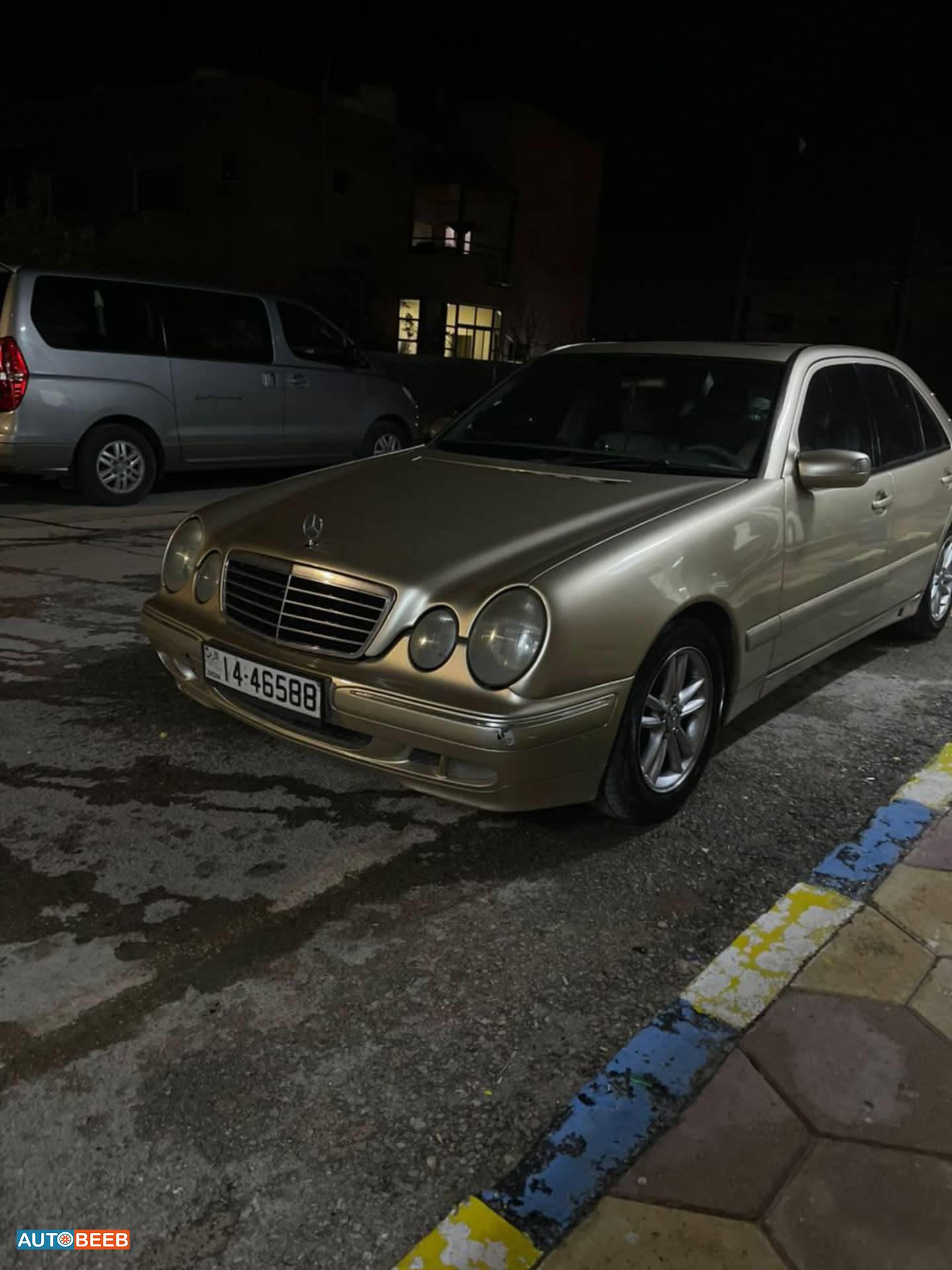 مرسيدس بنز E200 2001