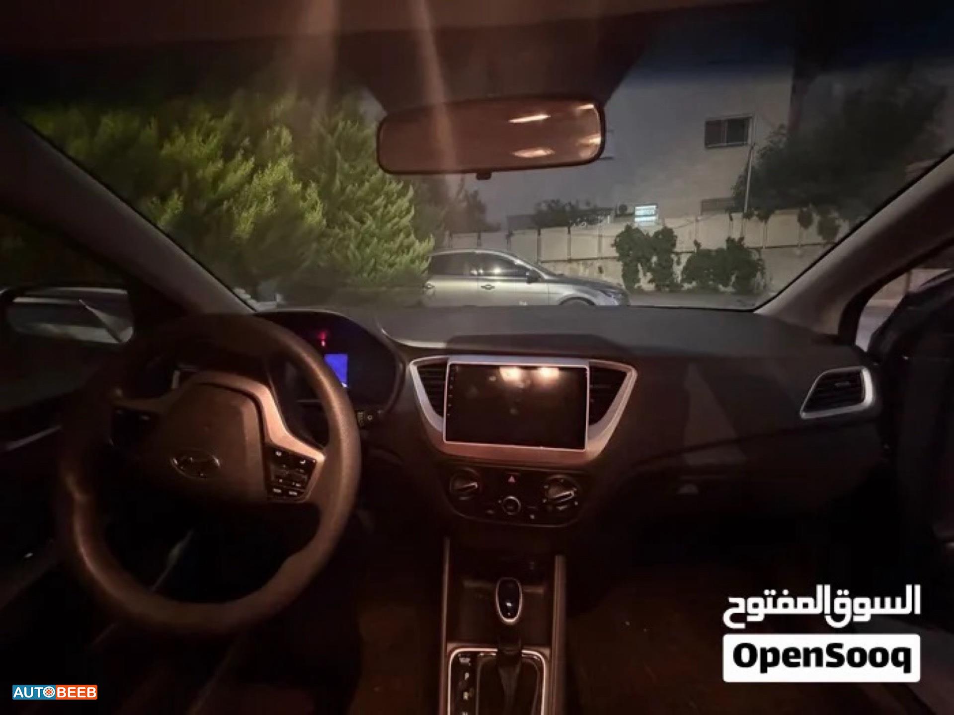 Hyundai Accent 2023