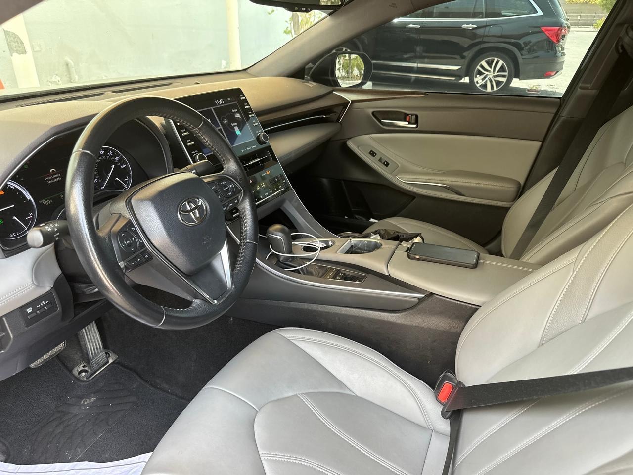 Toyota Avalon 2019