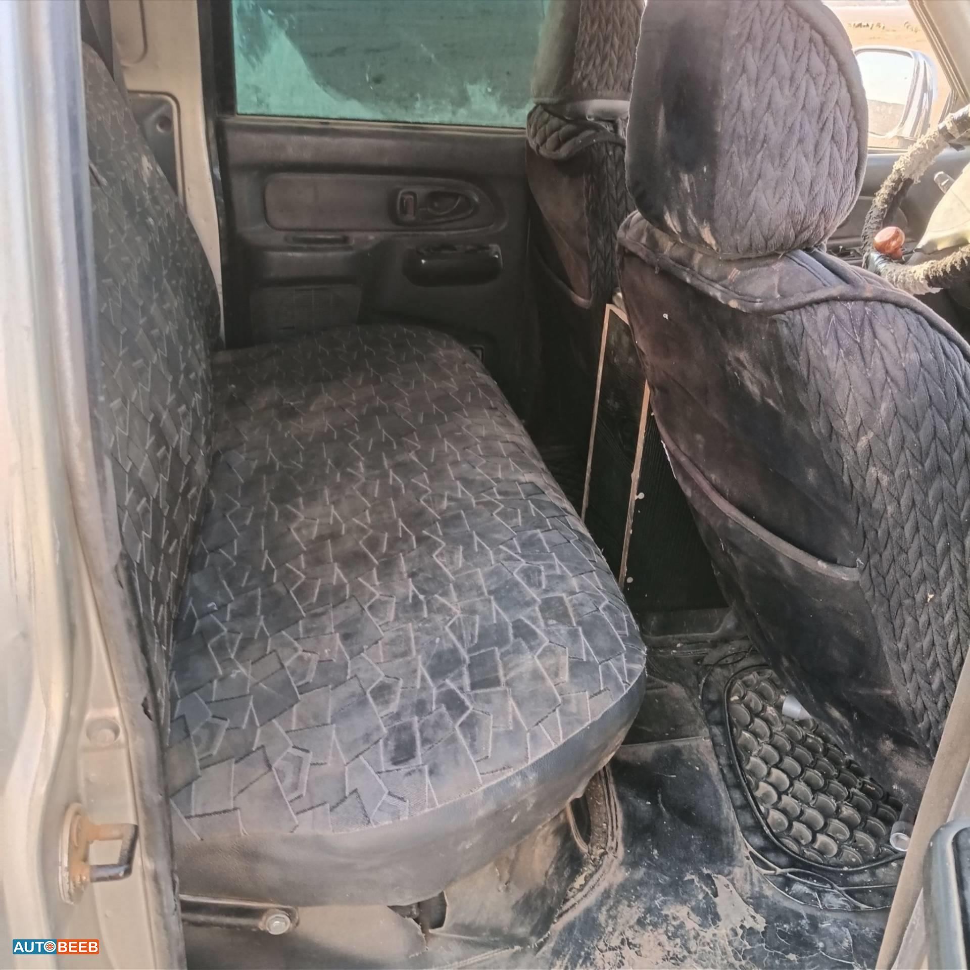 Mitsubishi L200 2006