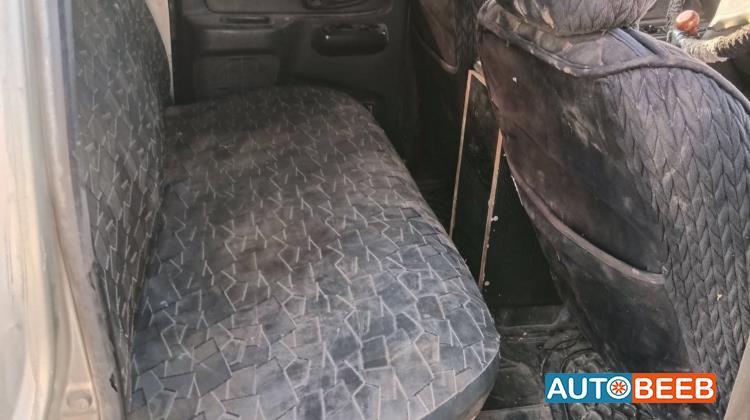 Mitsubishi L200 2006