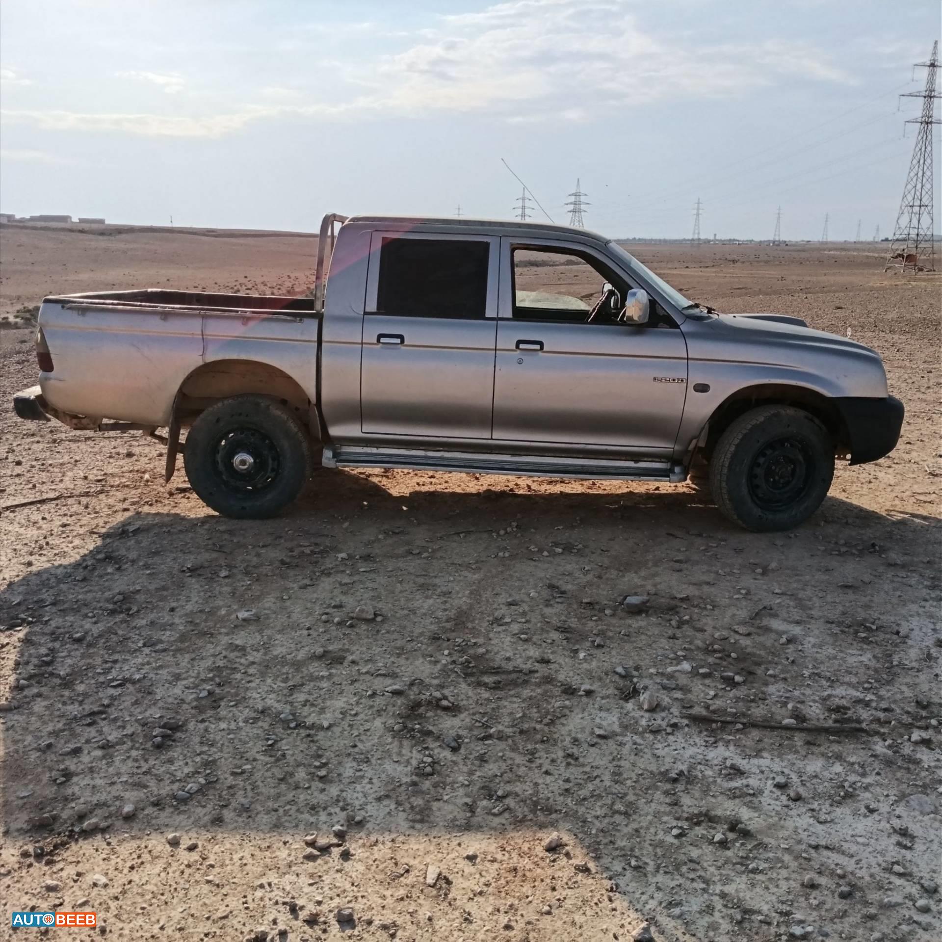 Mitsubishi L200 2006