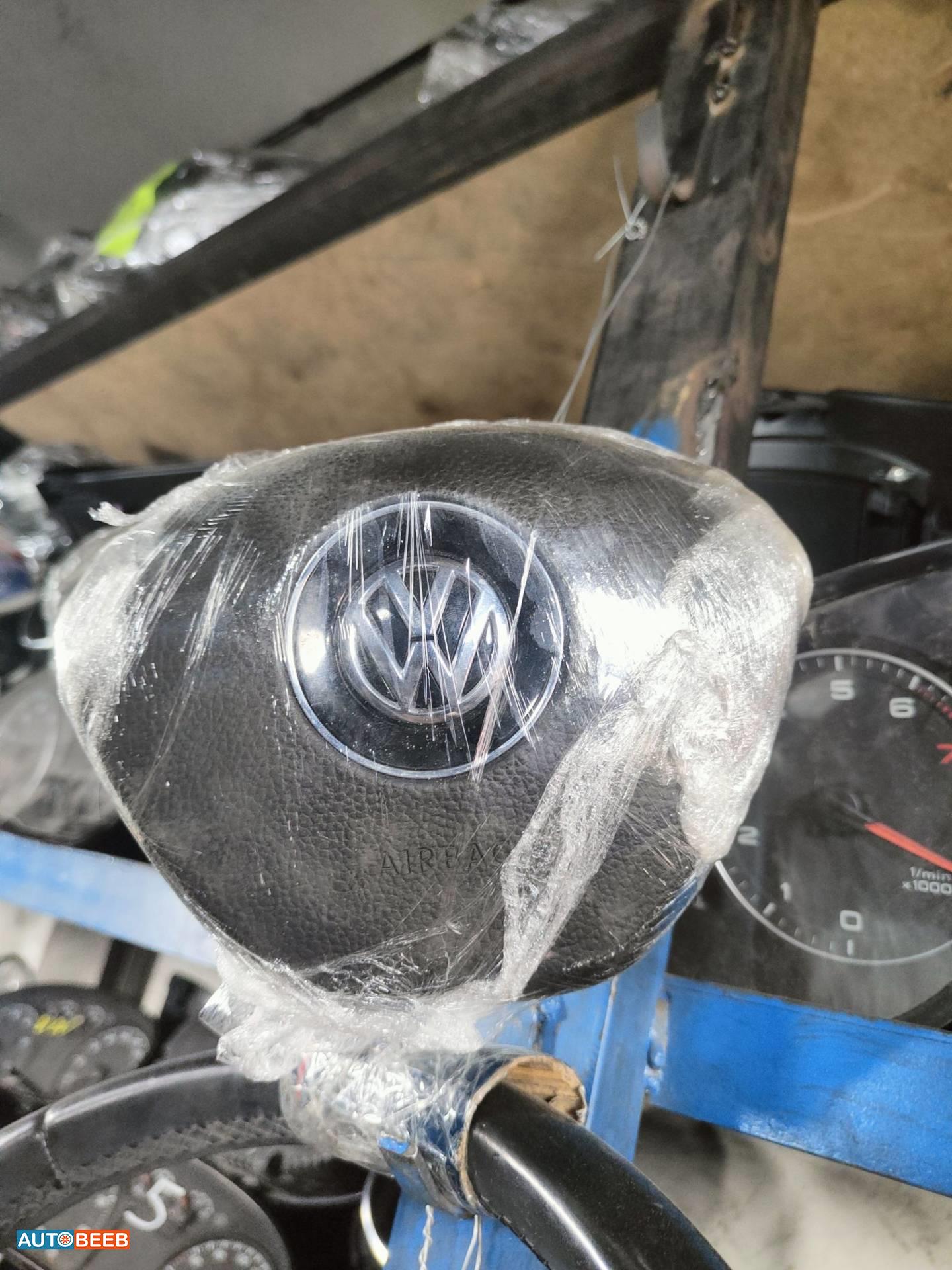 Cabin  Steering Wheel Volkswagen E-Golf