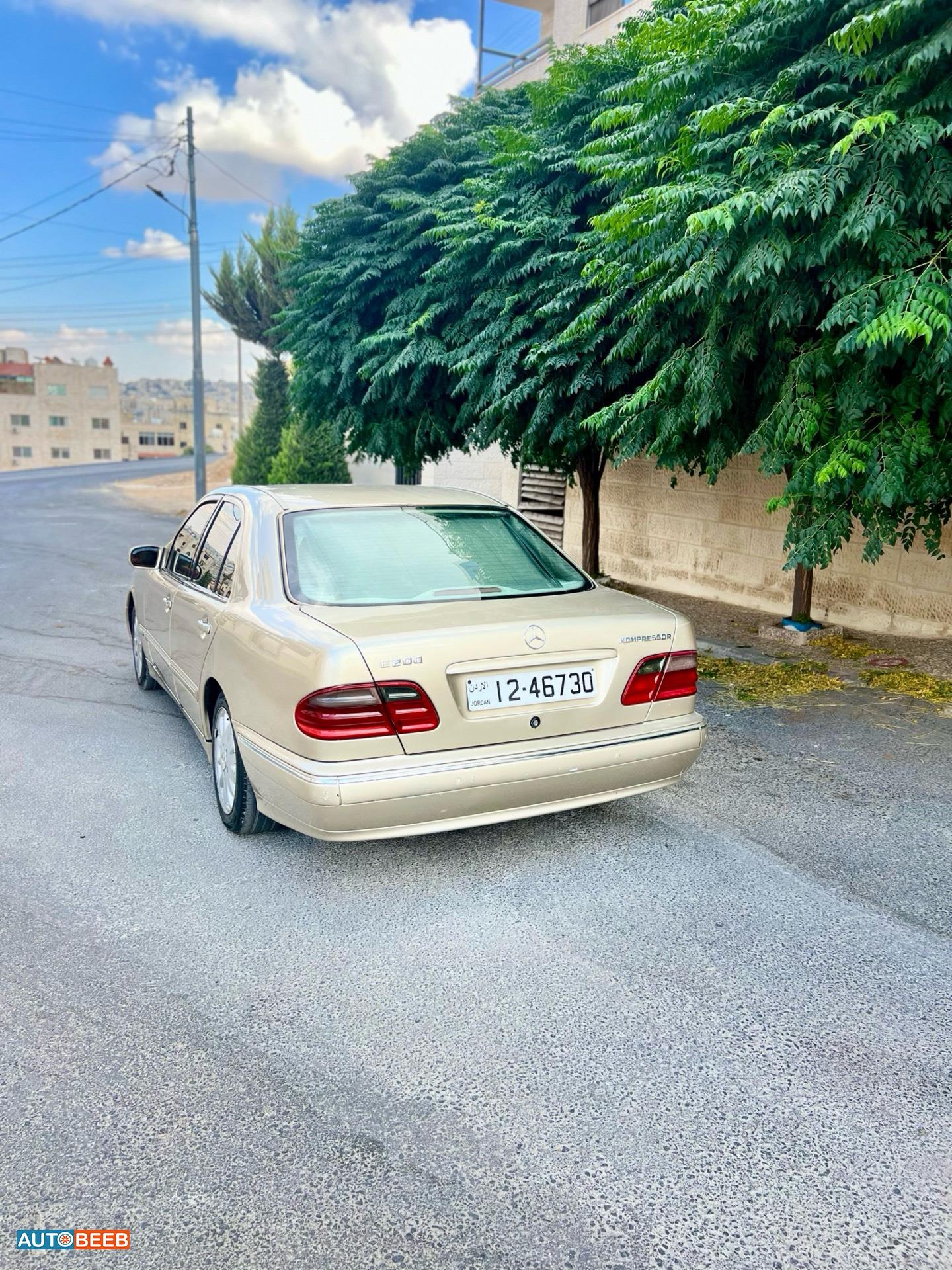 Mercedes Benz E200 2002