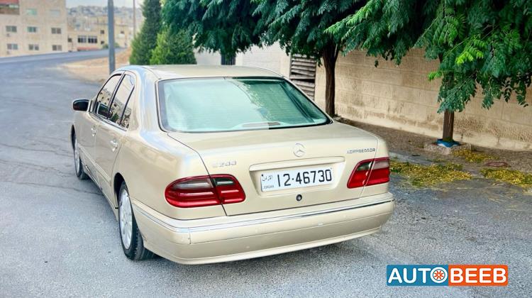 Mercedes Benz E200 2002