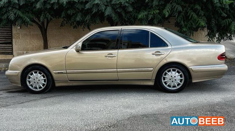 Mercedes Benz E200 2002