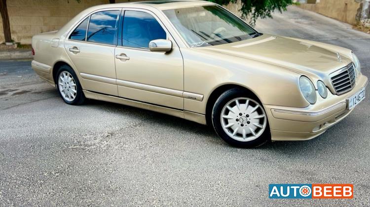 Mercedes Benz E200 2002