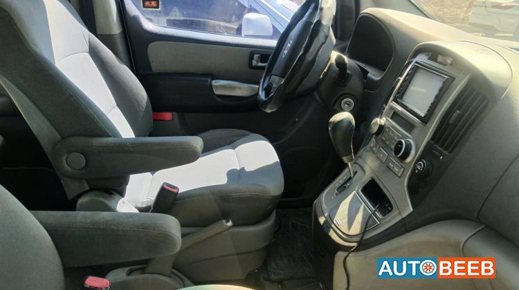 Minivan Hyundai 2008