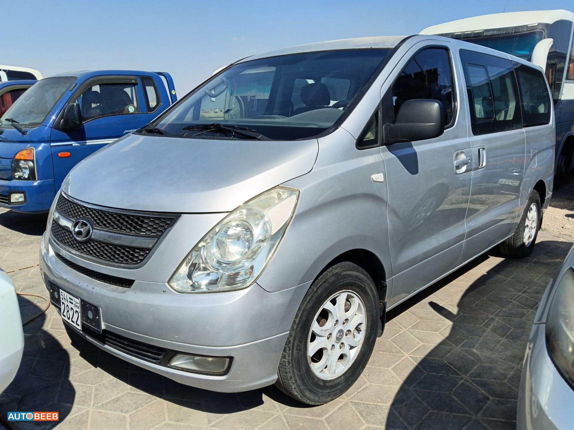 Minivan Hyundai 2008